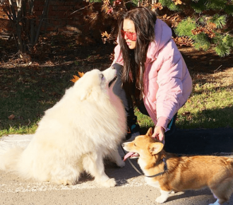 Irina Dubtsova mit Hunden